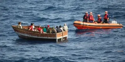 Guardia Costera repatria 96 inmigrantes a R.D tras intentar entrar a Puerto Rico