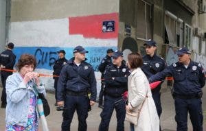 Dos heridos en otro ataque en un colegio serbio, tras tiroteo con 9 muertos