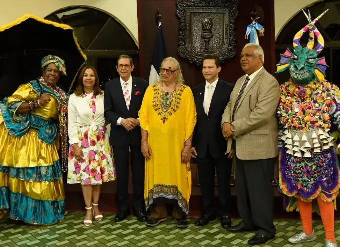 Ateneo Dominicano inicia ciclo de conversatorios