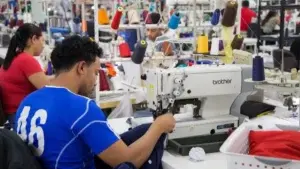 La industria textil y de calzado nacional apoya la iniciativa del INABIE