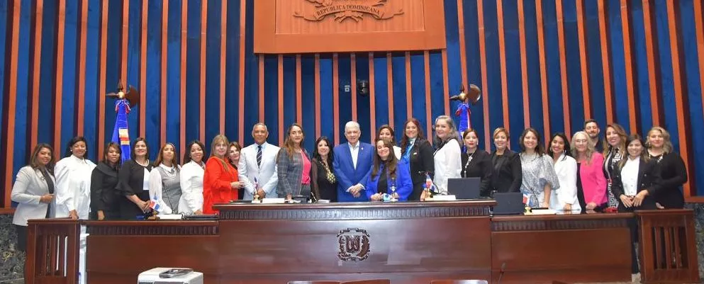 Senado recibe delegación de la Confederación Iberoamericana de Comunicadoras Hispanas