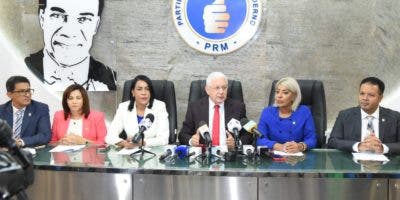 Diputados proponen crear Ministerio de Dominicanos en el Exterior