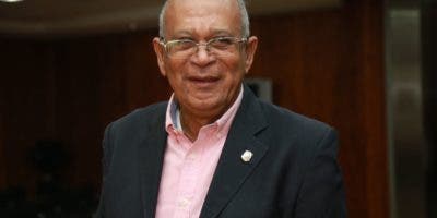Miguel Espinal oficializa su candidatura a diputado de la Fuerza del Pueblo en Santo Domingo Oeste