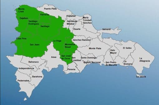COE mantiene 10 provincias en alerta por vaguada