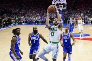 Celtics fuerzan séptimo juego ante Filadelfia; Denver elimina a Phoenix