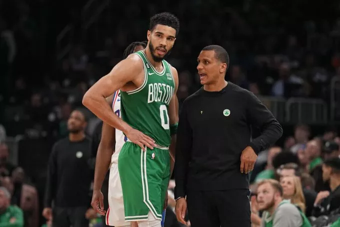 Los Celtics buscan lograr lo imposible, mientras el Heat está a punto de llegar a las Finales