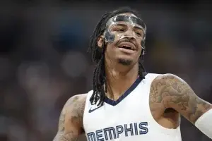 Memphis suspende a Ja Morant luego de que otro video de un arma apareciera en las redes sociales