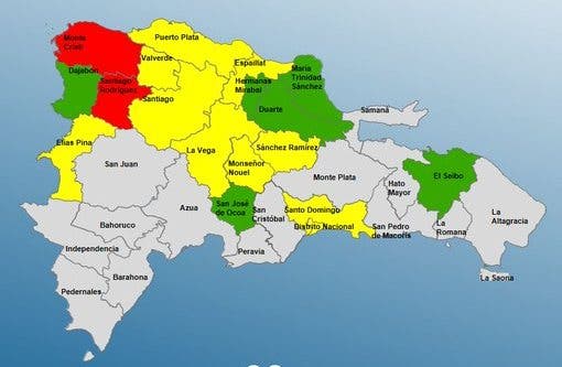 COE mantiene 18 provincias en alerta por lluvias