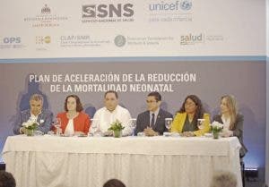 Presentan plan de reducción de mortalidad neonatal en RD