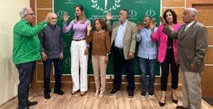 Pabellón de la Fama integra y juramenta nuevos miembros al Comité Permanente