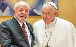 El papa y Lula hablan de paz en Ucrania