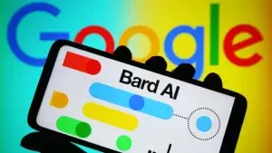 La contraofensiva de Bard de Google frente a ChatGPT-4 en la carrera por ser el mejor chatbot de inteligencia artificial