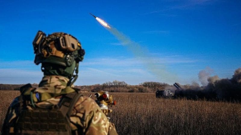 Ucrania asegura que sus tropas avanzan en el este del país mientras Rusia dice que Kyiv inició su esperada contraofensiva