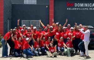 Keller Williams celebra el Red Day