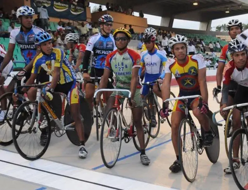 Padalistas de 15 países iniciarán hoy Grand Prix