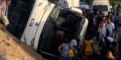 Tres afectados del accidente en autopista Duarte permanecen hospitalizados