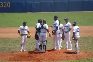 Cuba noquea RD  en béisbol de los Centroamericanos