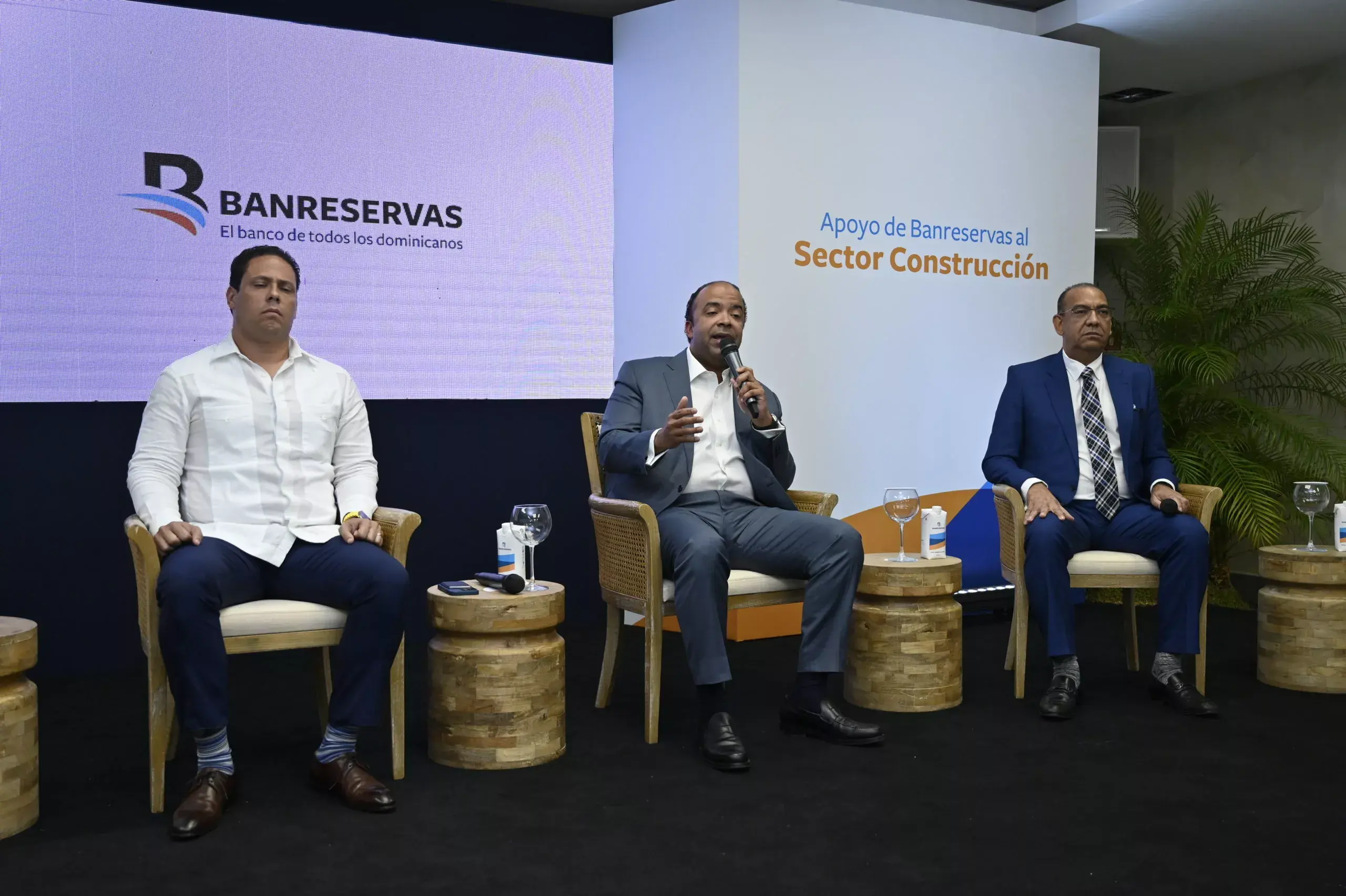 Banreservas respalda sector construcción con financiamientos por RD$15,800 millones