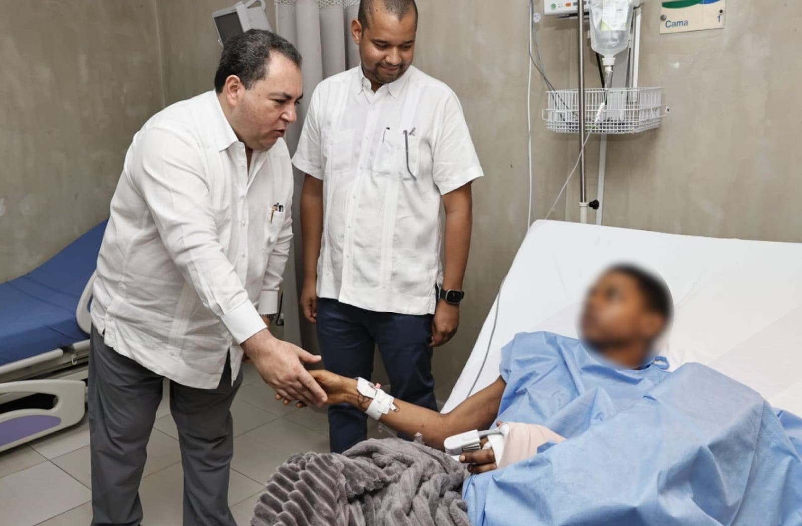 Médicos logran salvarle la mano cercenada a estudiante de San Pedro de Macorís