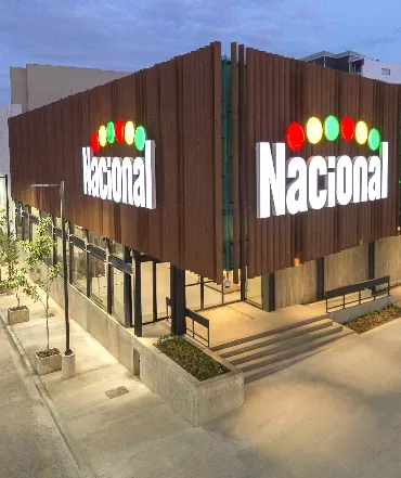 Supermercados Nacional llega al sector Mirador Sur