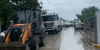 Obras Públicas envía equipos al sur, para socorrer zonas afectadas por las lluvias