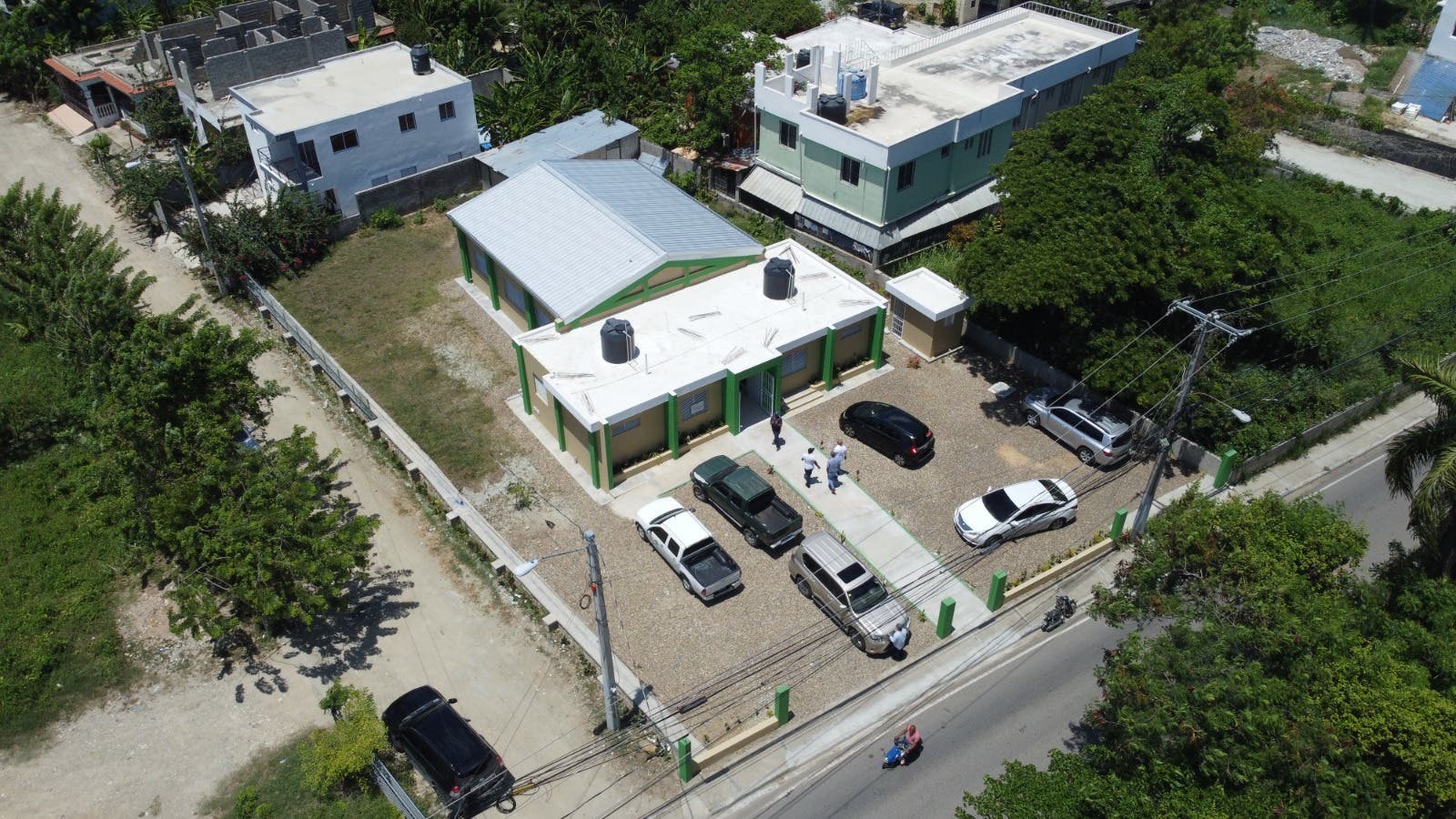 Generadora San Felipe entrega Centro Comunitario a residentes en El Javillar, Playa Oeste y Nuevo Renacer