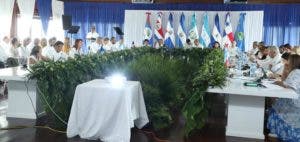 El Salvador anuncia establecerá oficina de cooperación en Haití