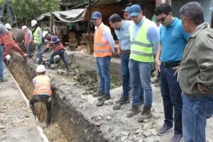 Wellington Arnaud supervisa obras en Monseñor Nouel