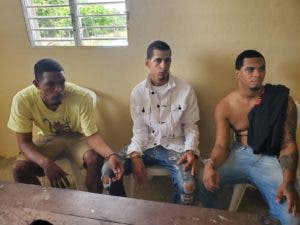 PN apresa 3 personas que trataron de secuestrar hombre que cobró RD$200 mil pesos para llevarlos a PR