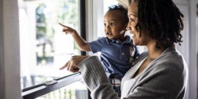 Cómo hablarle a tu bebé estimula y cambia su estructura cerebral