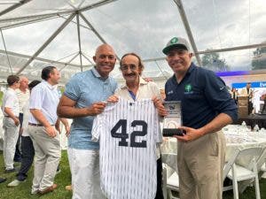 Mariano Rivera celebra segundo torneo de golf benéfico