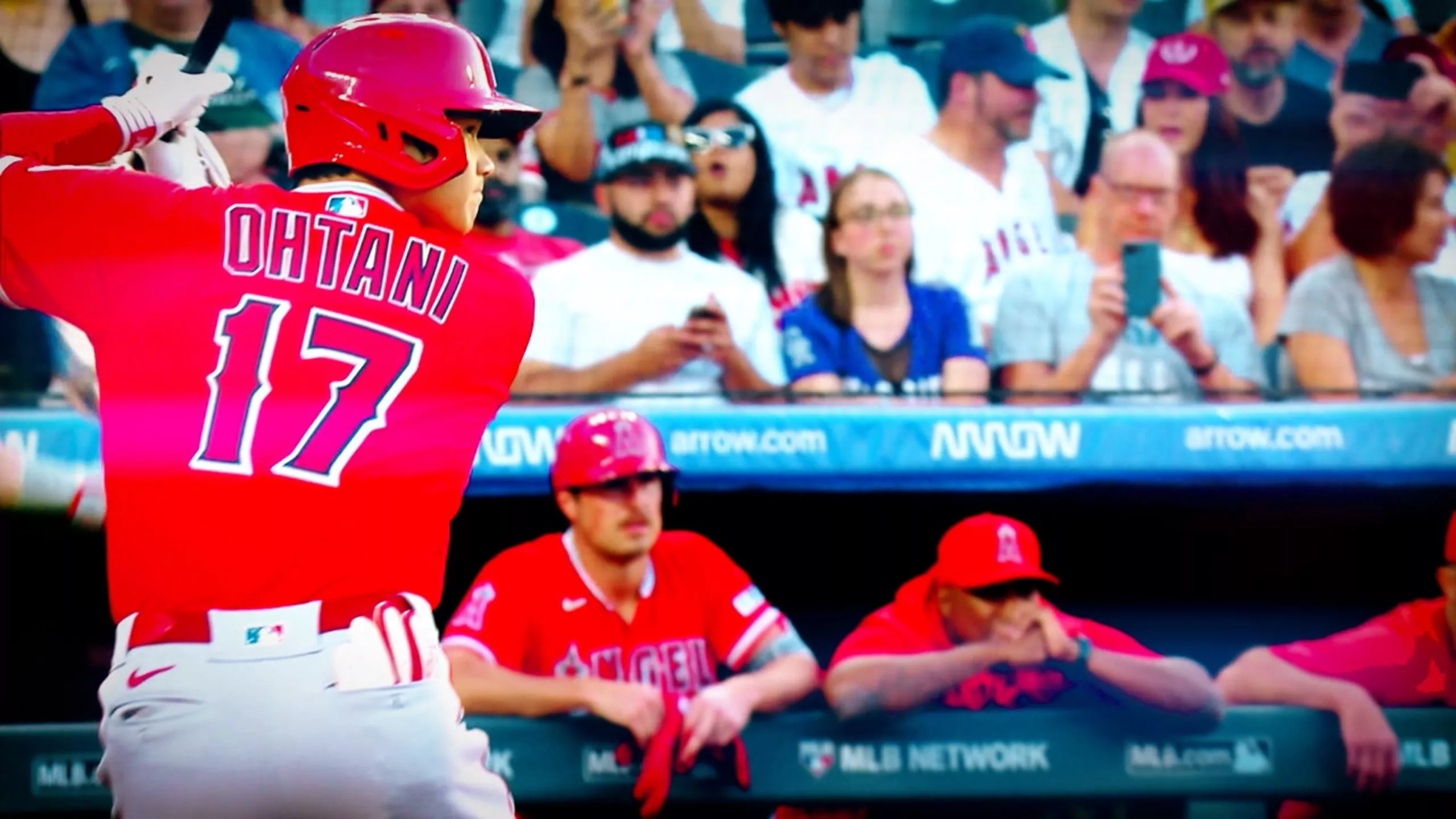 Ohtani hace historia en los Angelinos con su 14to jonrón en junio