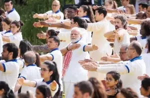 El primer ministro indio lidera en Nueva York los festejos del Día Internacional del Yoga