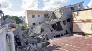 Edificio colapsó en San Cristóbal no contaba con planos ni licencias