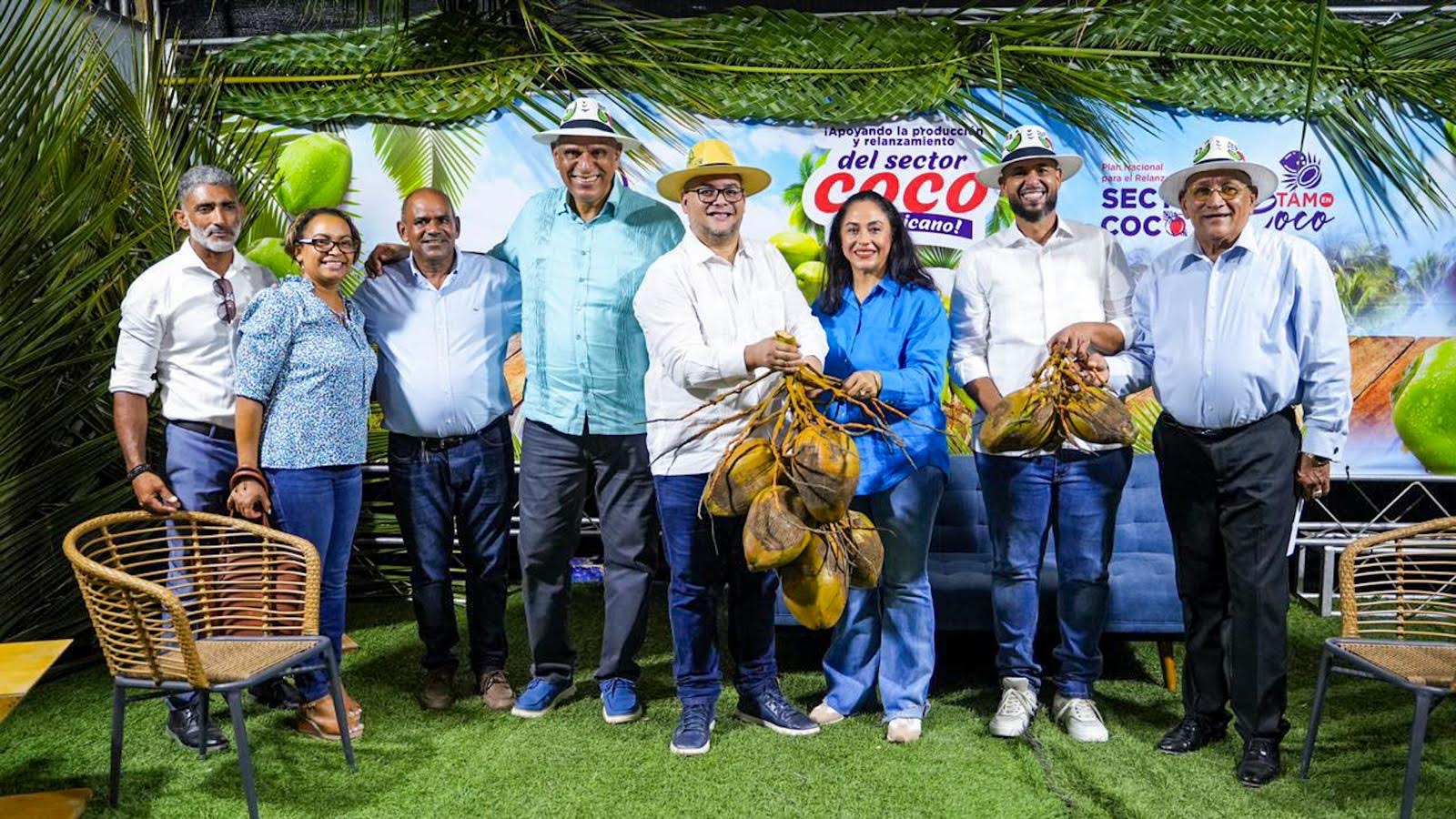 FEDA relanza la producción de coco en el país; celebran festival en Nagua