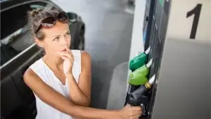 5 consejos para ahorrar combustible mientras manejas