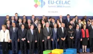 La cumbre UE-Celac reúne  en Bruselas 60 países