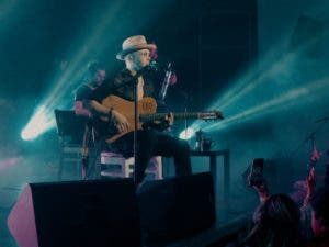 Zeo Muñoz presentó un buen show acústico