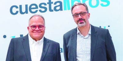 Cuesta Libros recibe  autor Armando Lucas