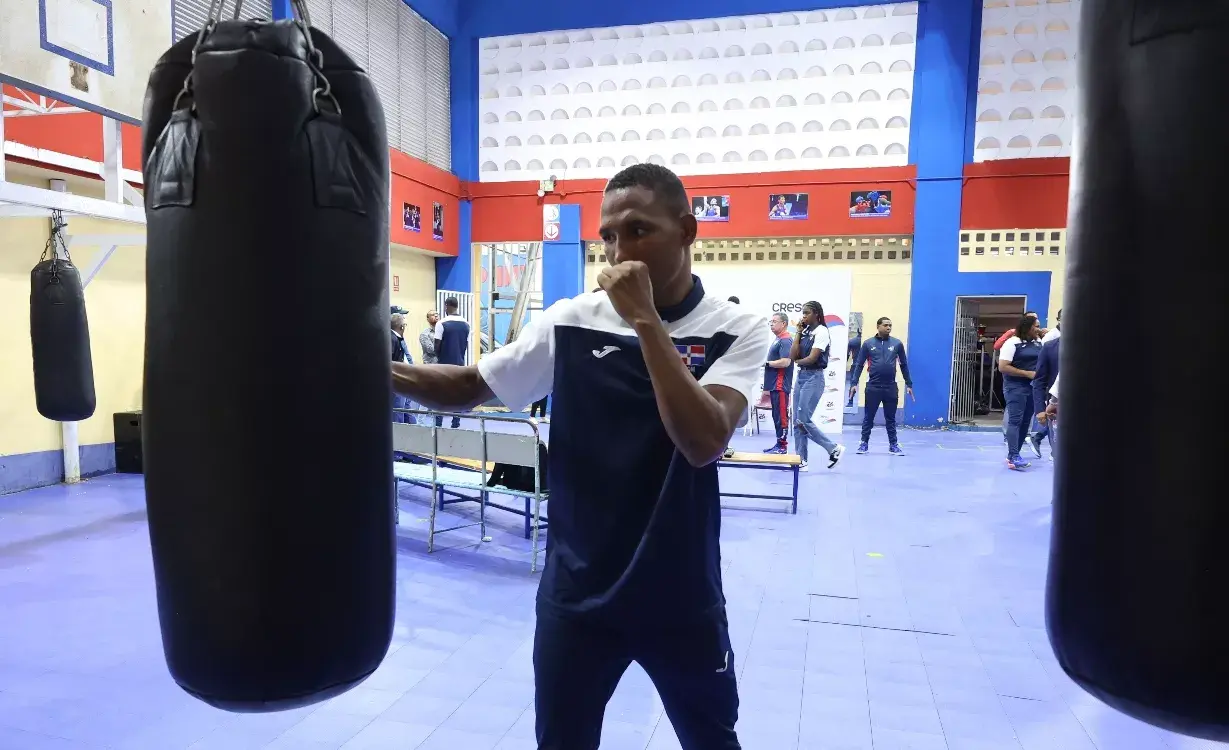 De la Cruz pone mirada en una medalla olímpica