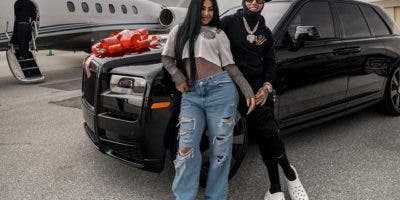 ¡Sorpresa! Tekashi regala a Yailin un Rolls-Royce valorado en 550 mil dólares