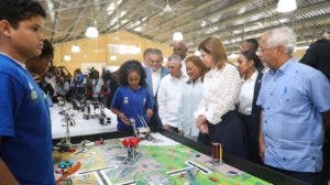 Vicepresidenta deja inaugurado campamento de Robótica Educativa 2023