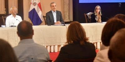 Ministerio Educación asegura todo está listo para  próximo año escolar