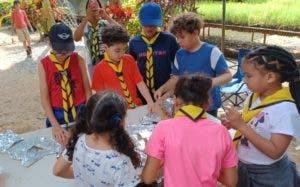 Scouts realizan campamento para adolescentes vulnerables