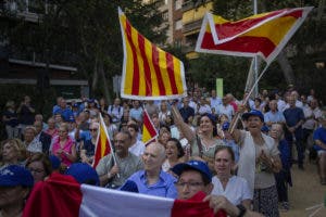 El conservador PP gana las elecciones en España pero tendrá difícil gobernar