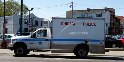 Una mujer muerta y ocho heridas tras un tiroteo en Chicago