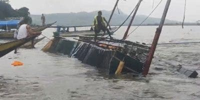 Al menos 23 muertos y 6 desaparecidos tras volcar un barco en un lago cerca de Manila