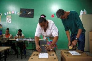 Militantes de partidos tendrán poca incidencia  en elección de candidatos