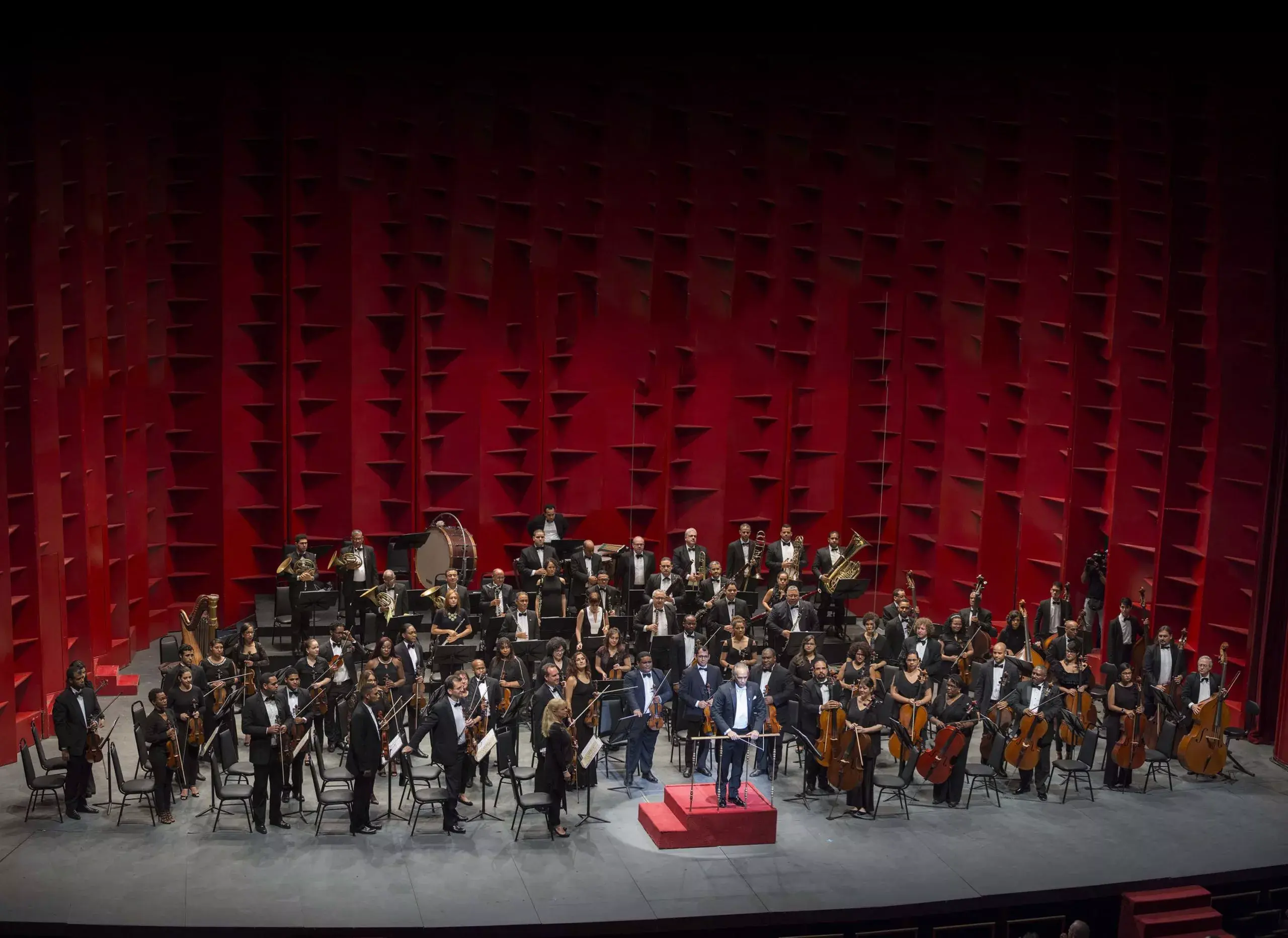 Teatro Nacional cierra con tres  producciones su  50 aniversario