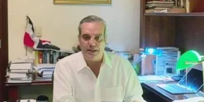Presidente Abinader estará en reposo otros cinco días por el Covid